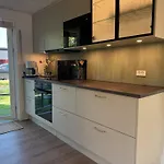 Renovated Retreat With Pool - By Traum * Henne Strand