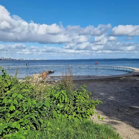 Renovated Retreat With Pool - By Traum * האנה סטרנד